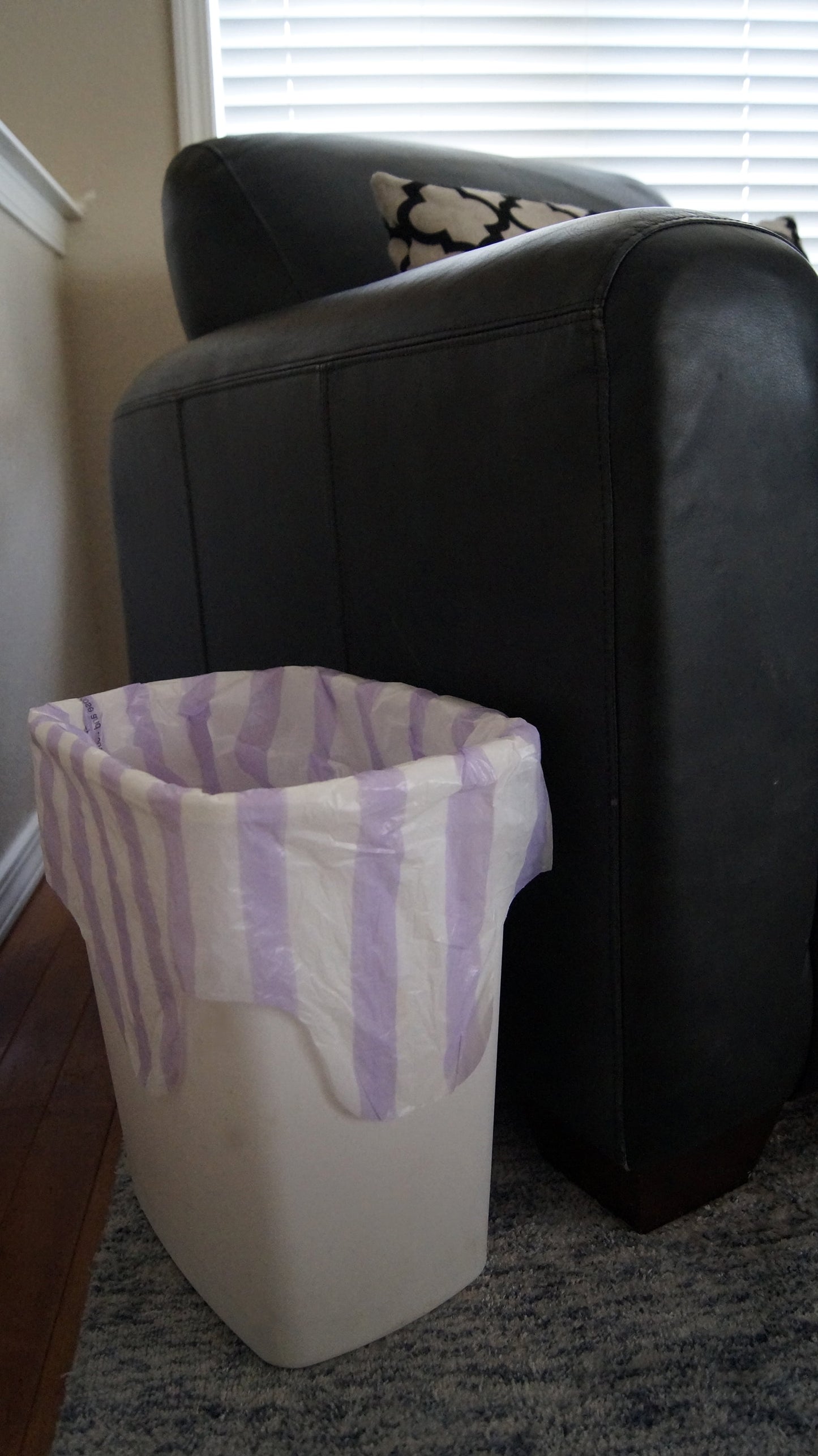 (8 pack) Hero Scent Stripes 4-Gallon, Lavender Scented, Small Flap Tie Trash Bags, 40 Count