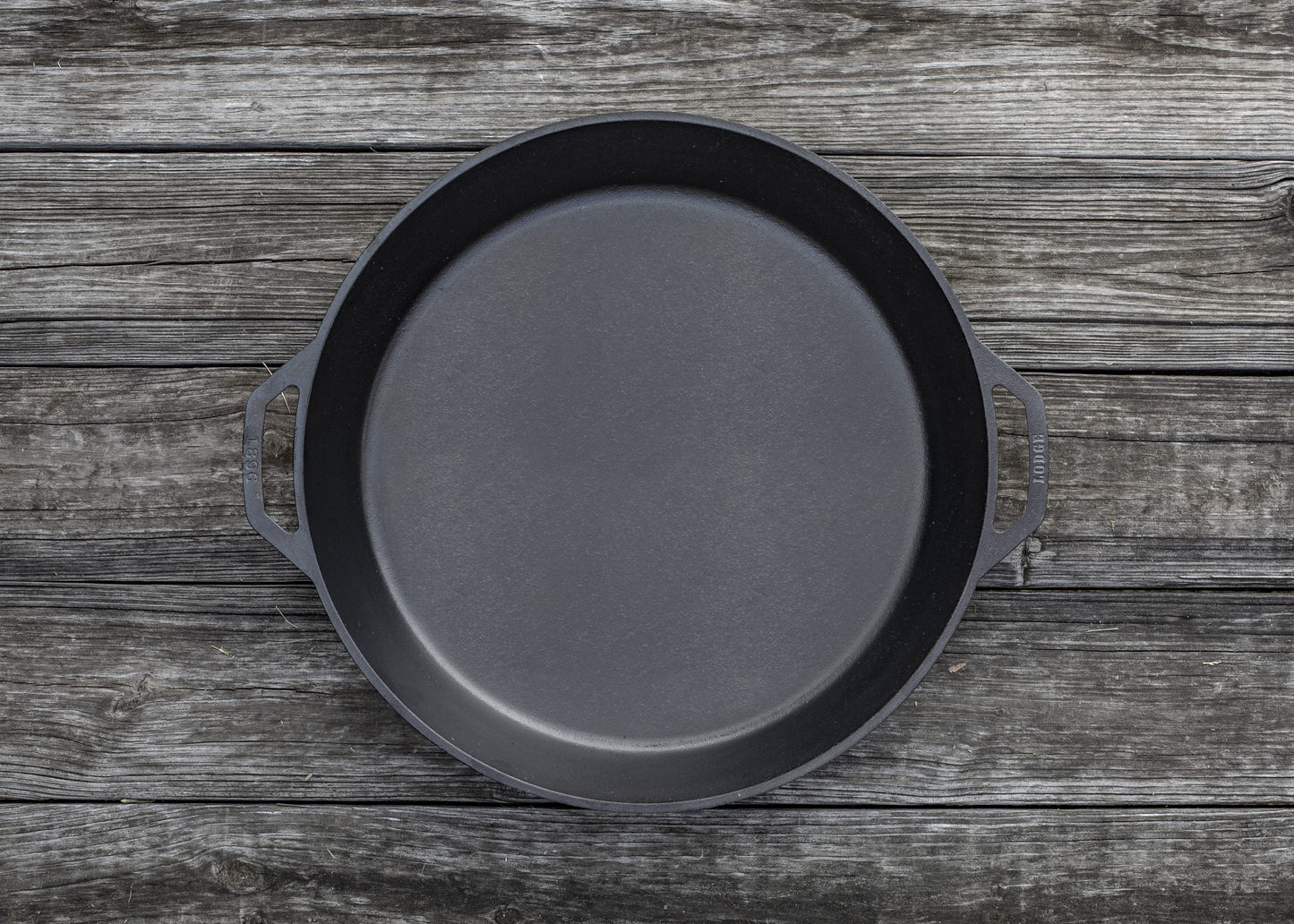 Lodge Cast Iron Seasoned 17" Dual Handle Pan