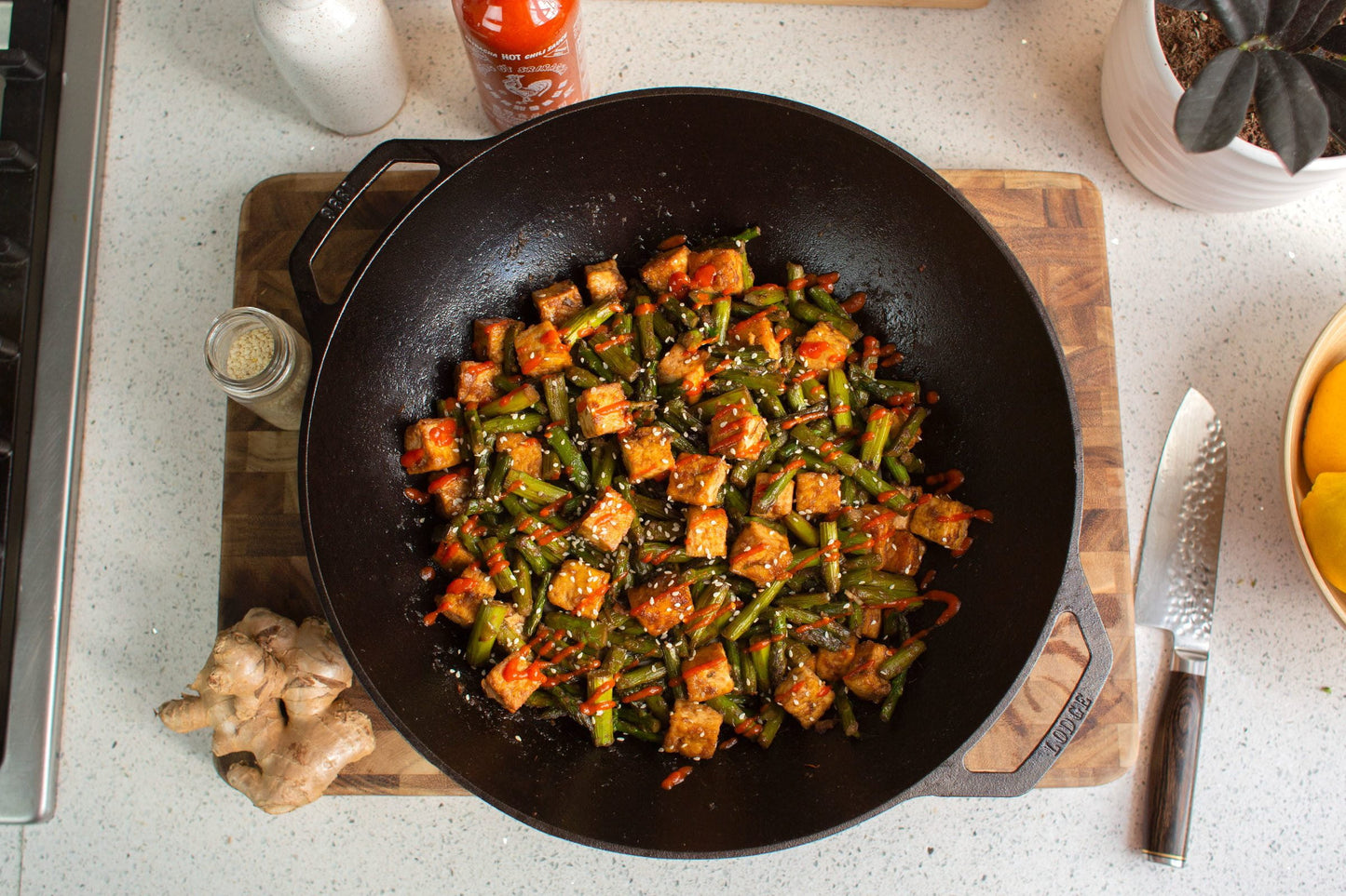 Lodge Cast Iron Seasoned 14" Wok
