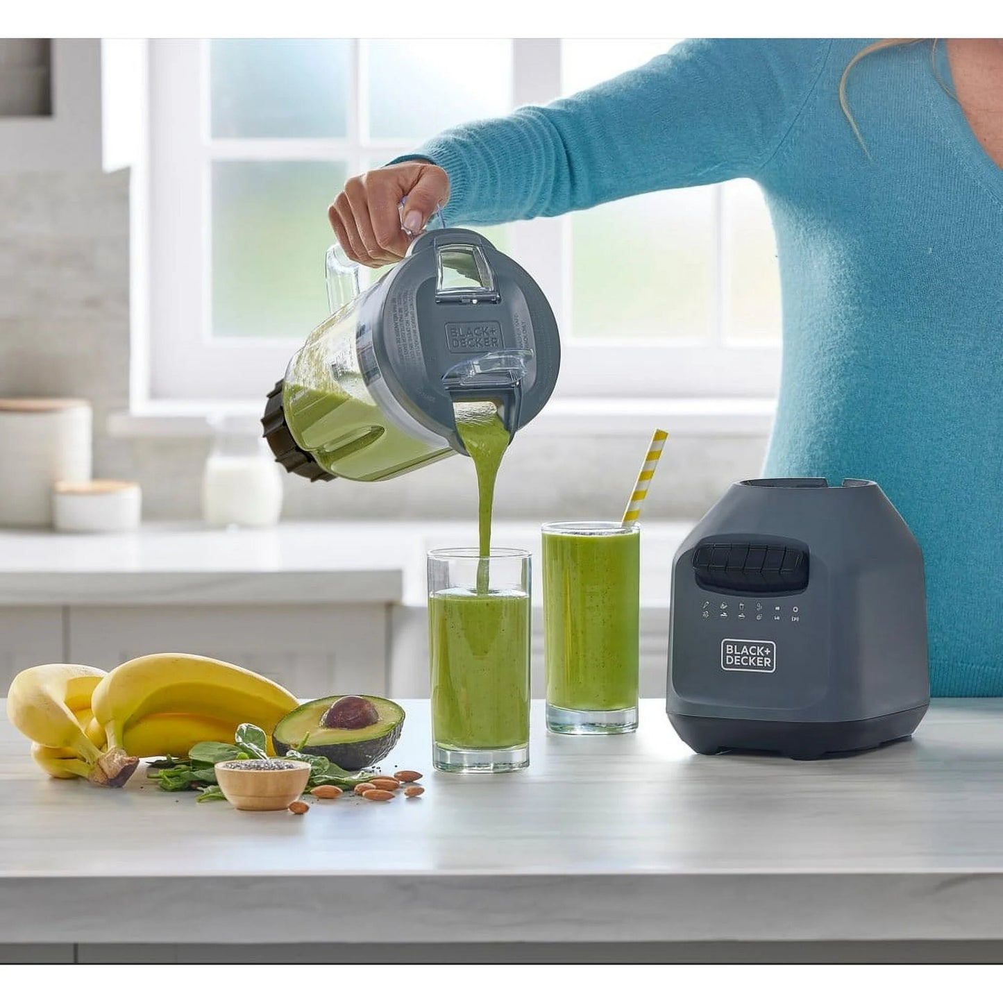BLACK+DECKER Ice Crush Blender, 56 oz Plastic Jar, 750W, 6-Tip Blade, 8 Speeds + Pulse