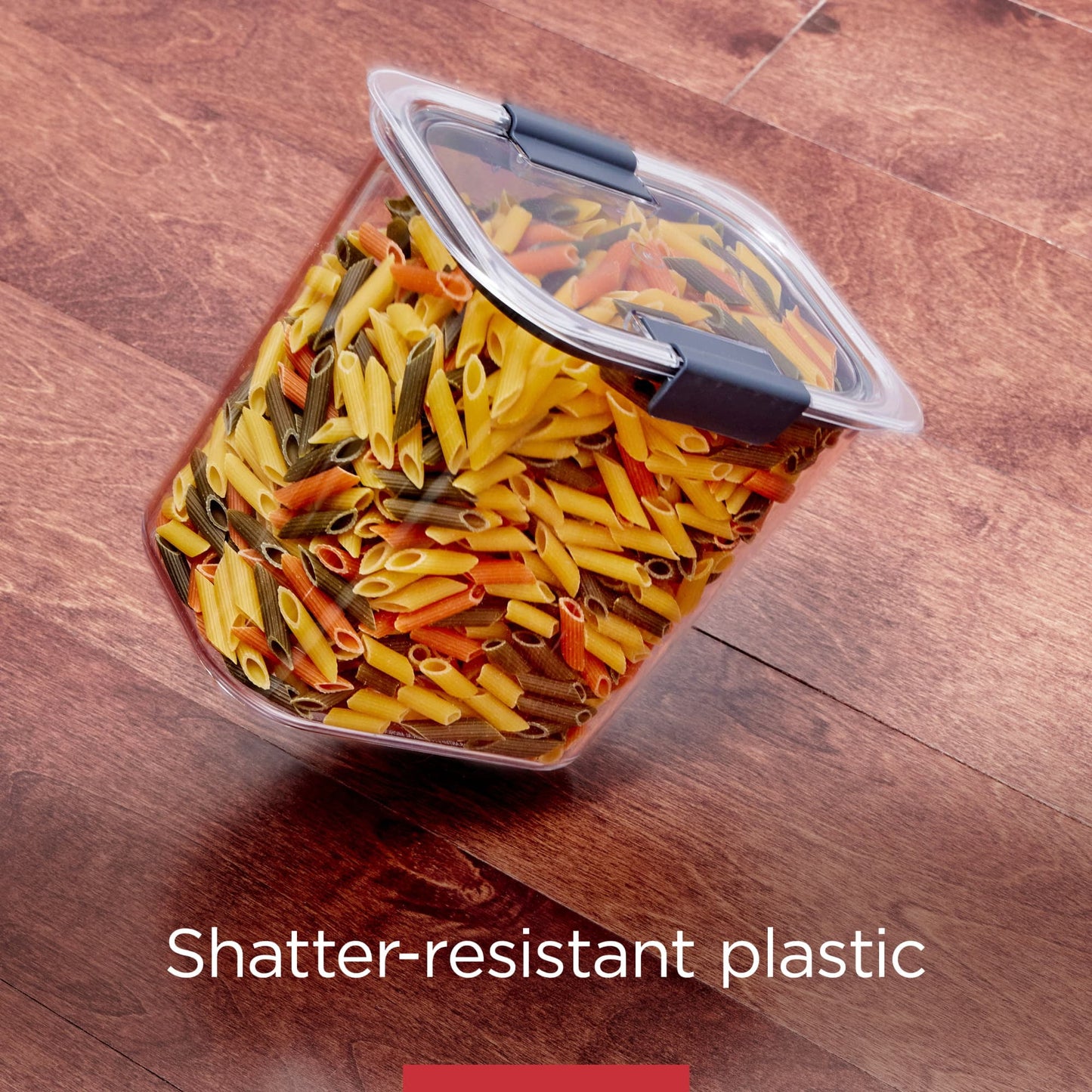 Rubbermaid Brilliance 4.7 Cup Medium Stain-Proof Food Storage Container, Set of 2